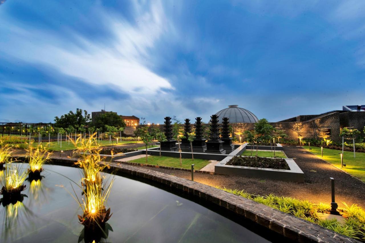Viveda Wellness Resort Nashik Bagian luar foto
