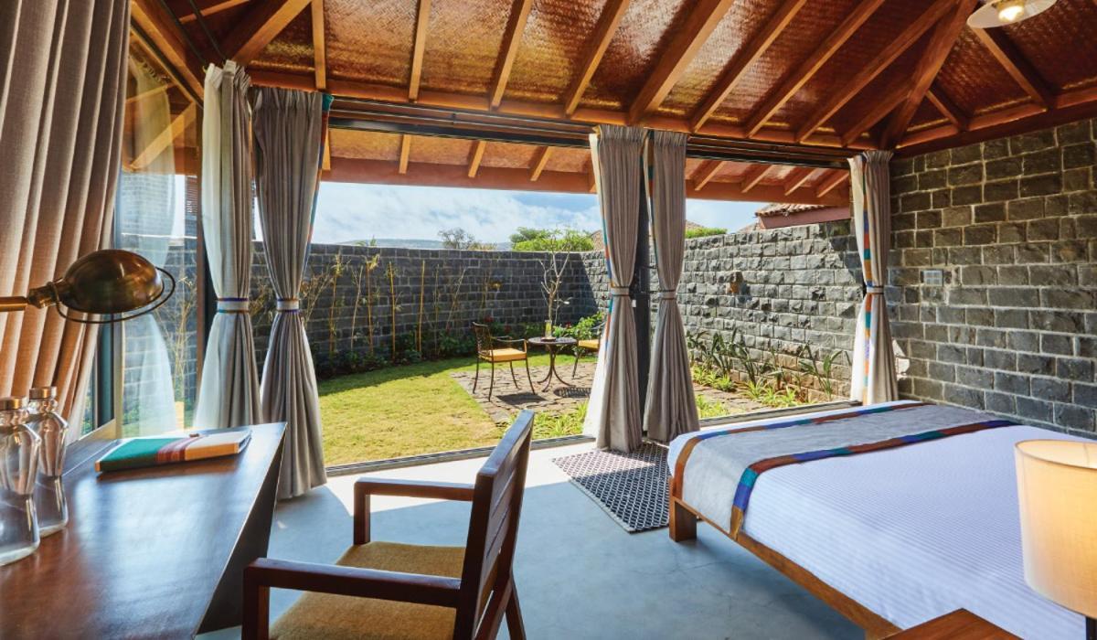Viveda Wellness Resort Nashik Bagian luar foto
